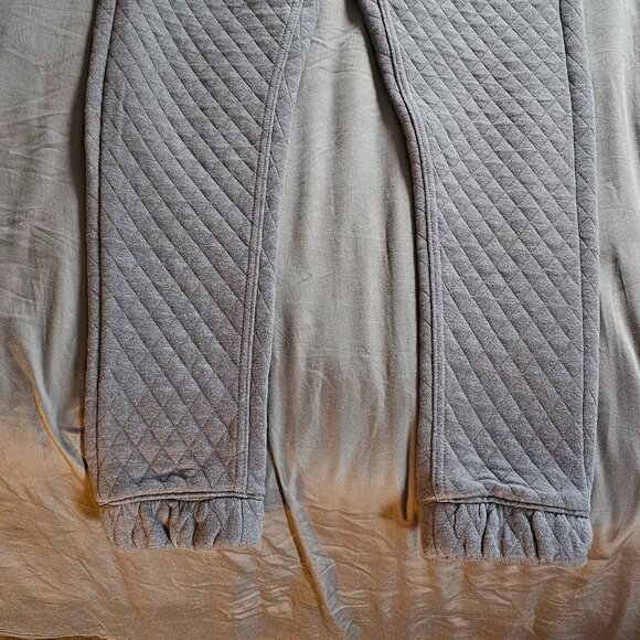 Jogger - causal and formal - Picture 1 of 2